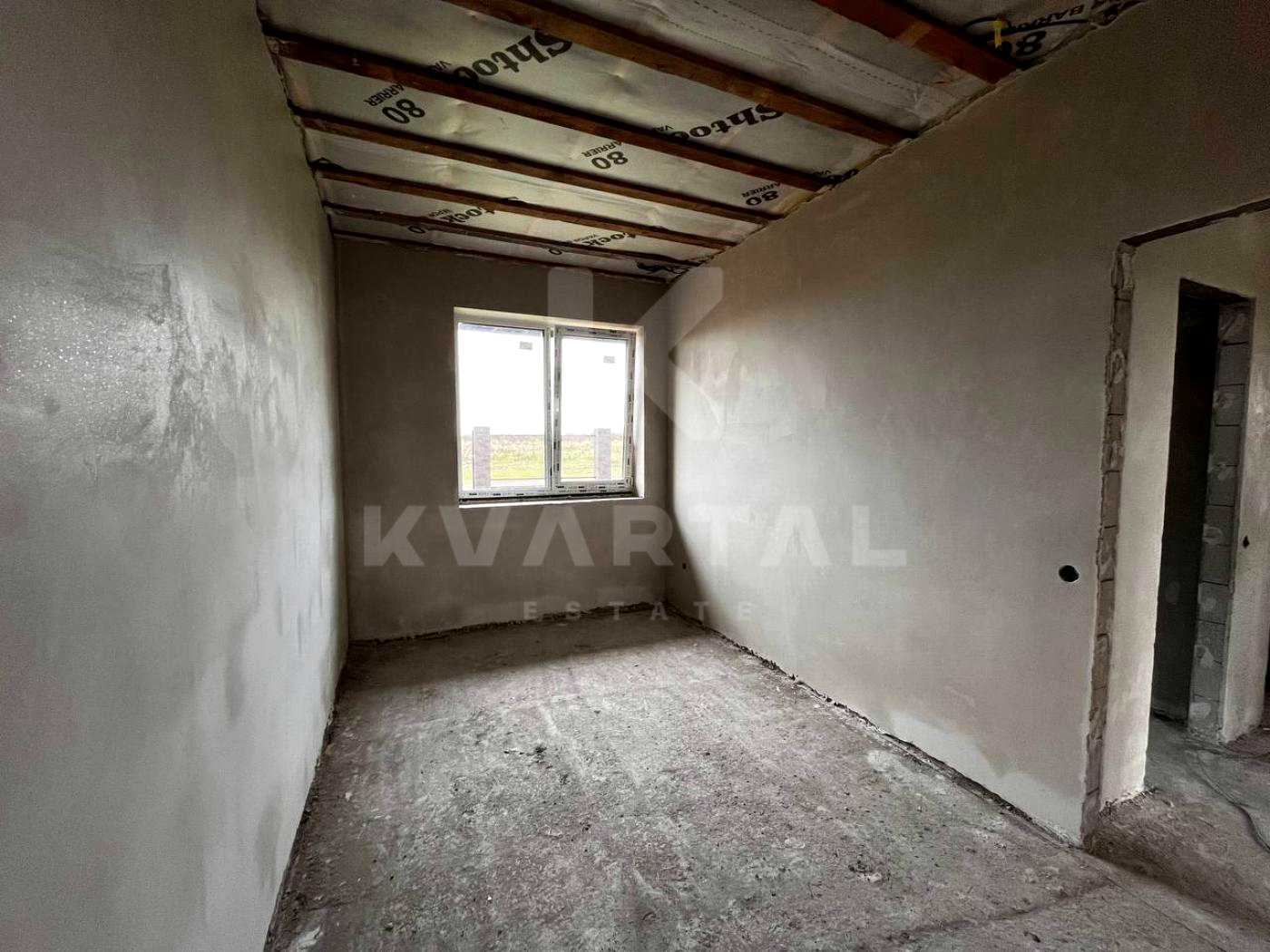 1880384609684751