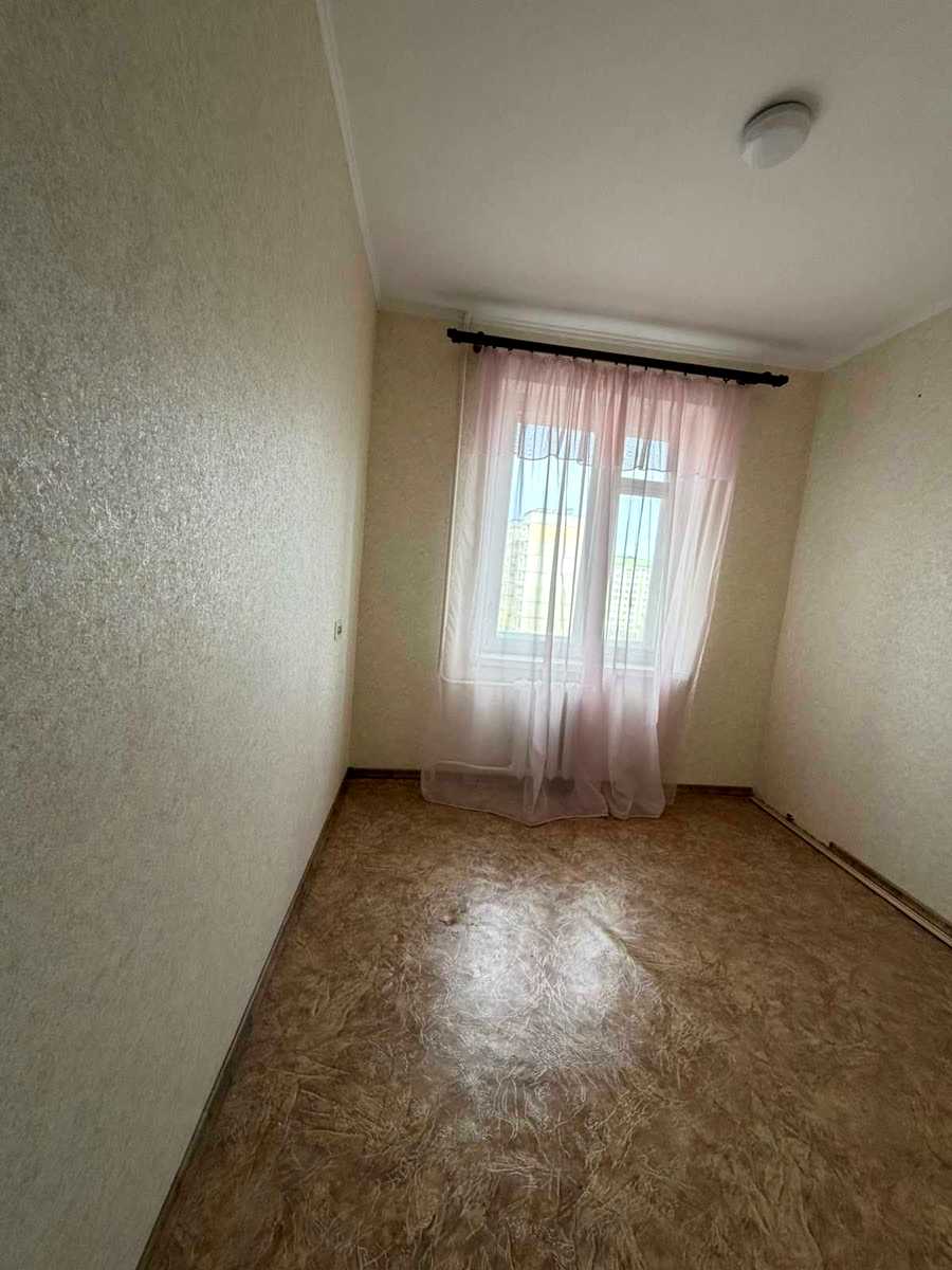 1880385149875272