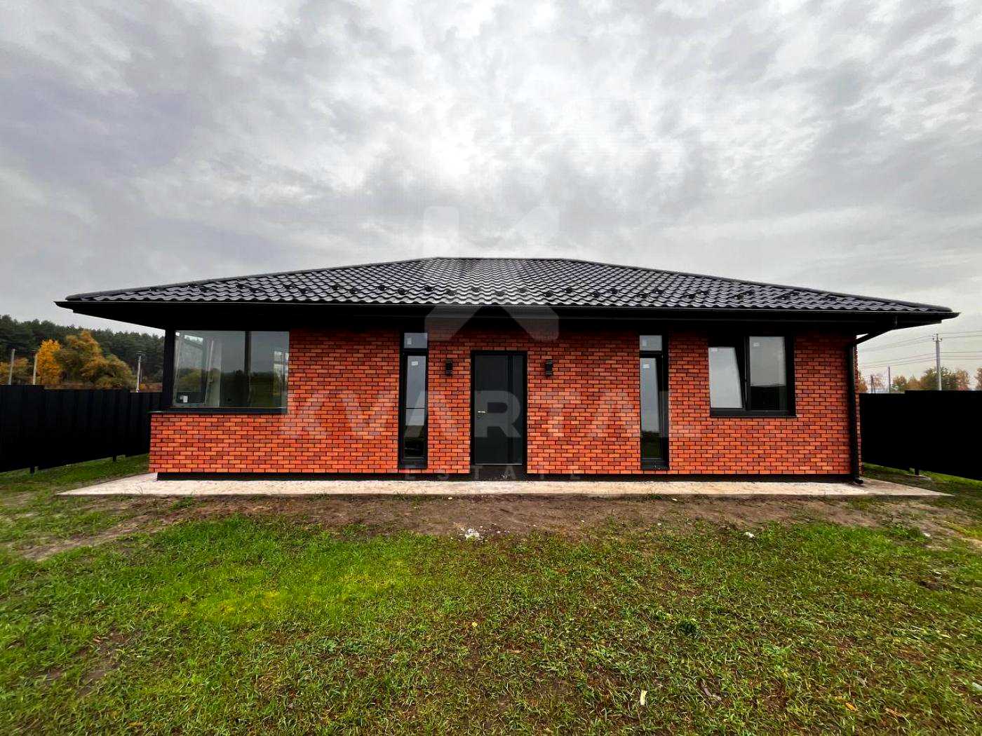 1880385724369637