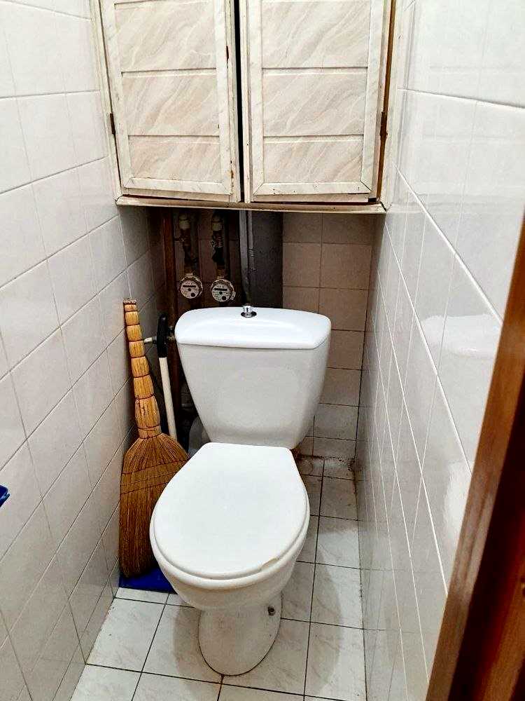 1880385882239375