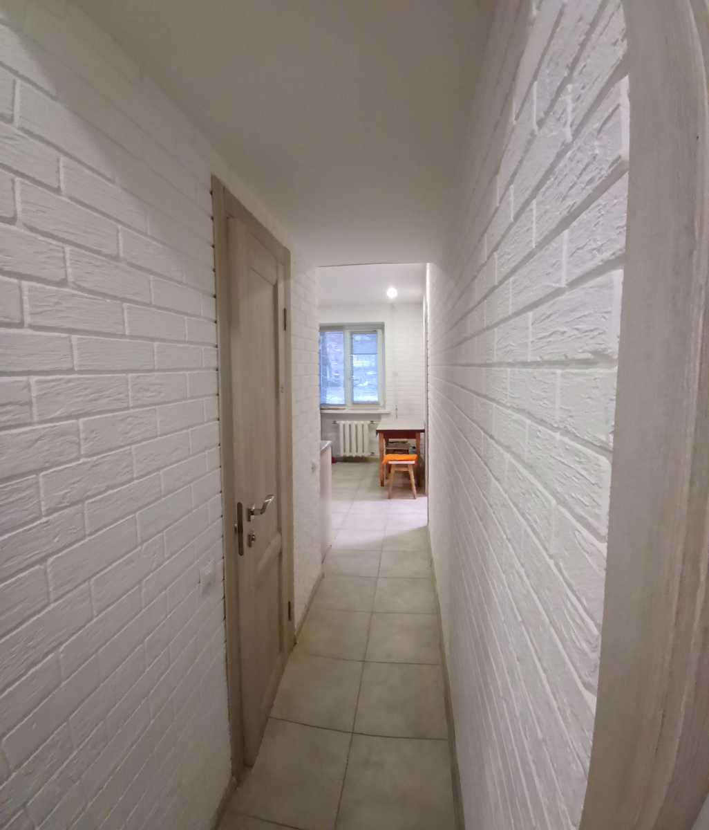 1880388179224625