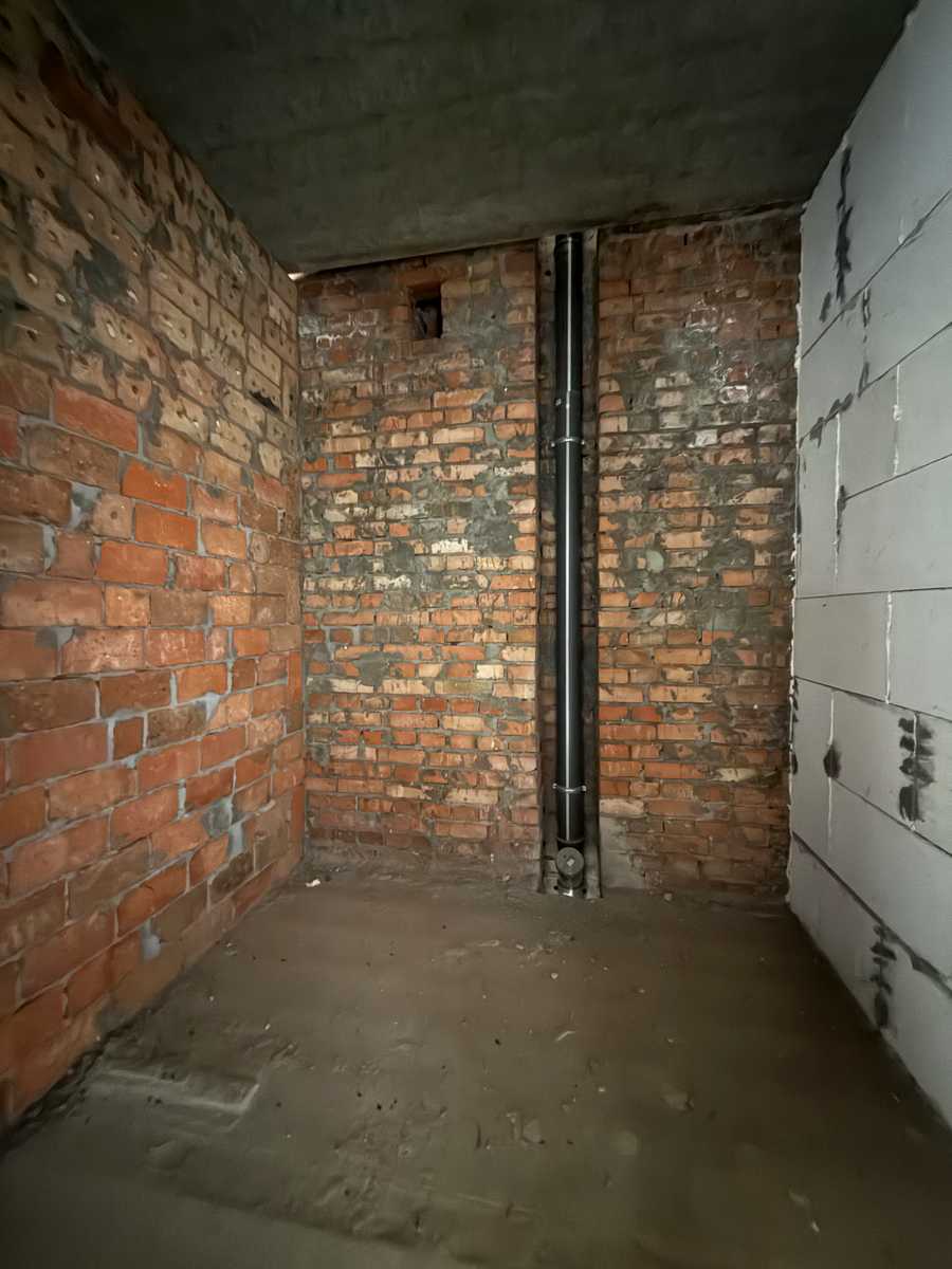 1880388440772077