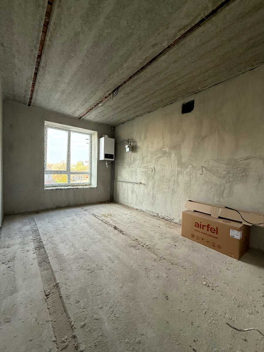 1880388443936685
