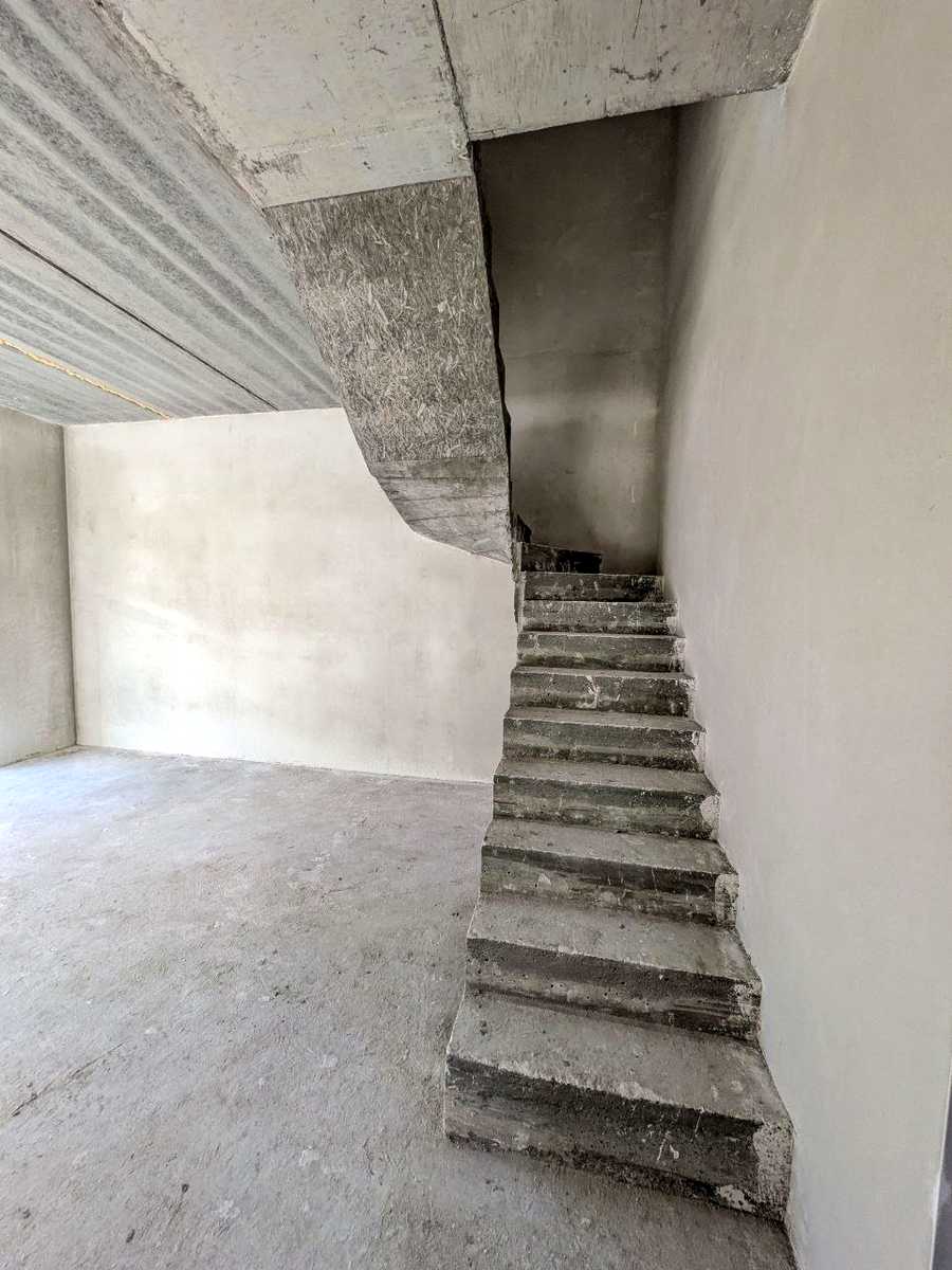 1880388655662937