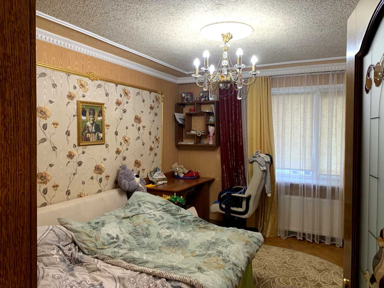 1880390978896049