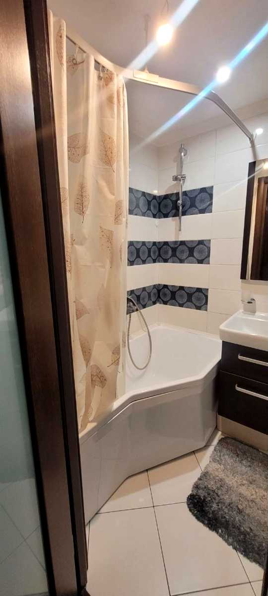 1880393312474298