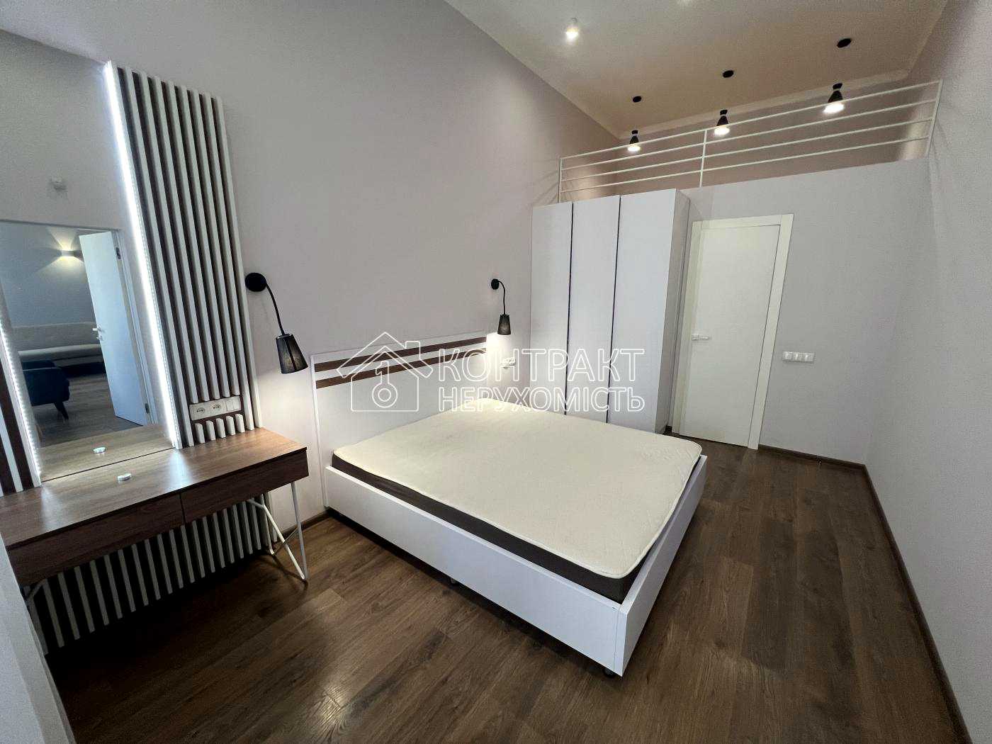 1880394037402760.jpg