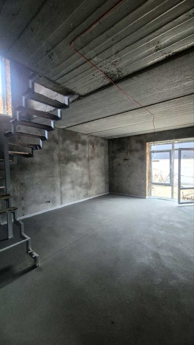 1880394425554890