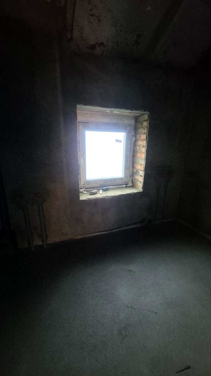 1880394426473829