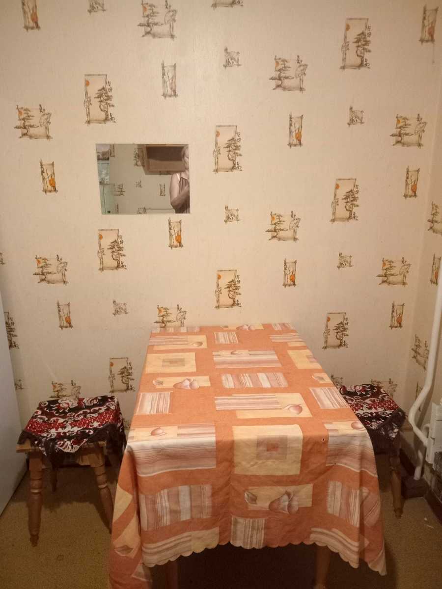1880396629848829
