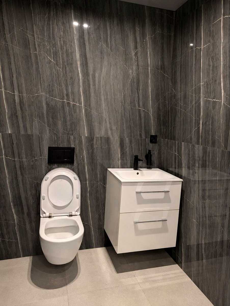 1880398015627854