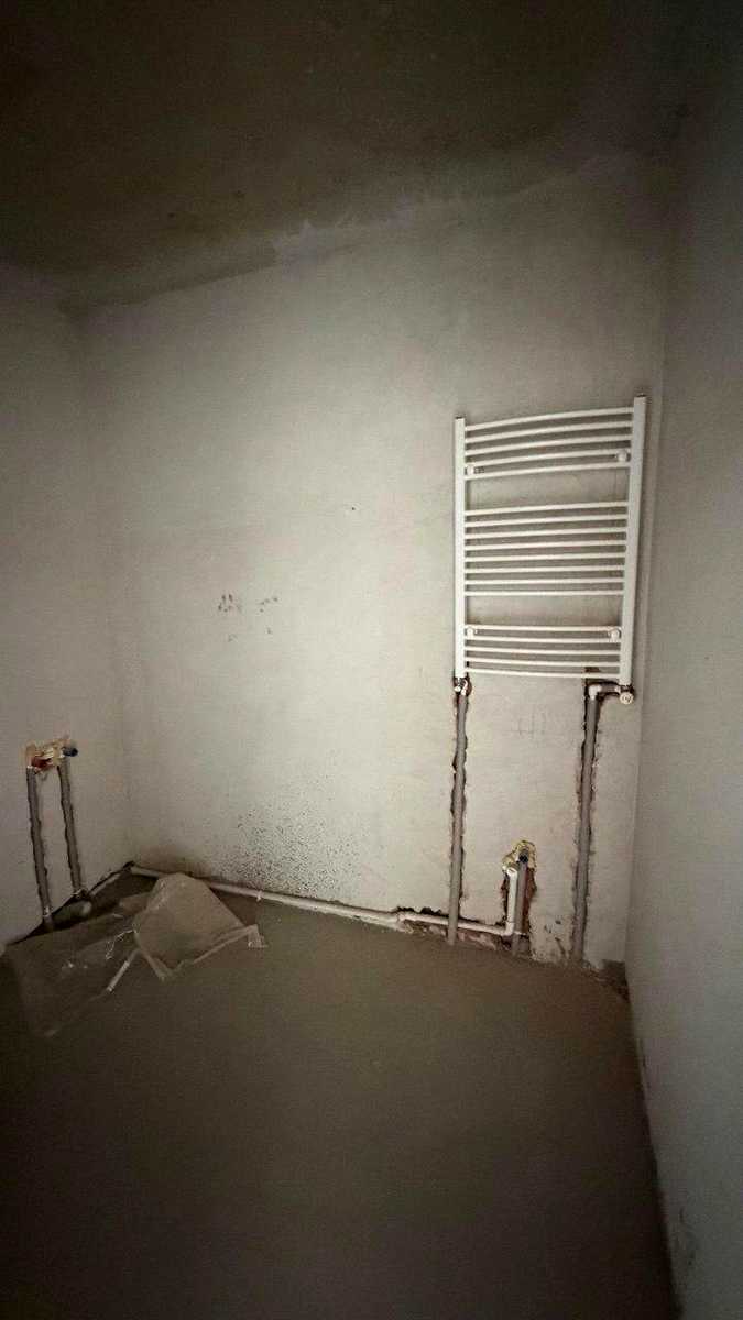 1880399281674537