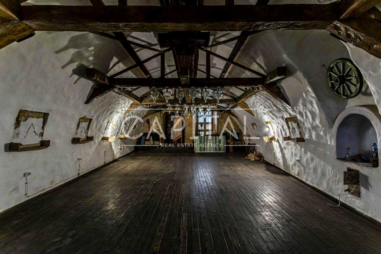 1880401109481194
