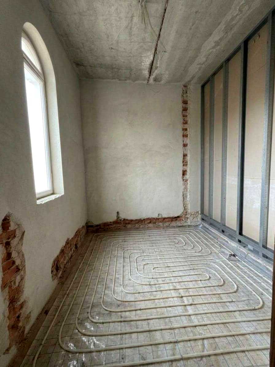 1880401228845508