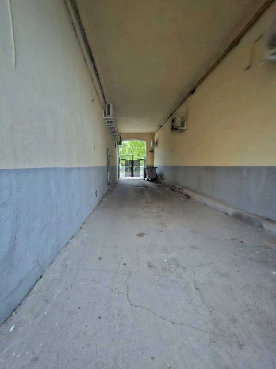 1880406244213122