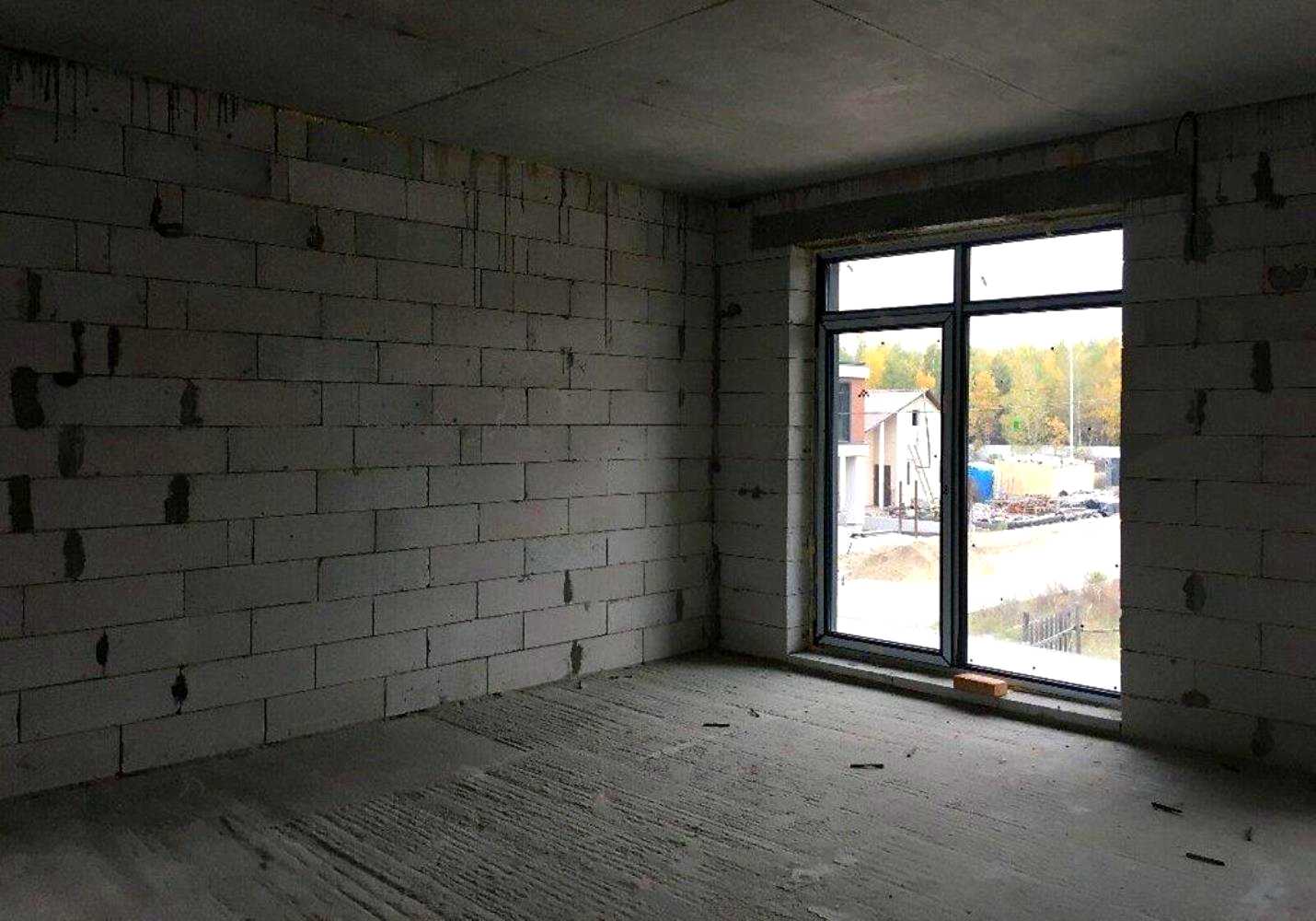 1880416577419693
