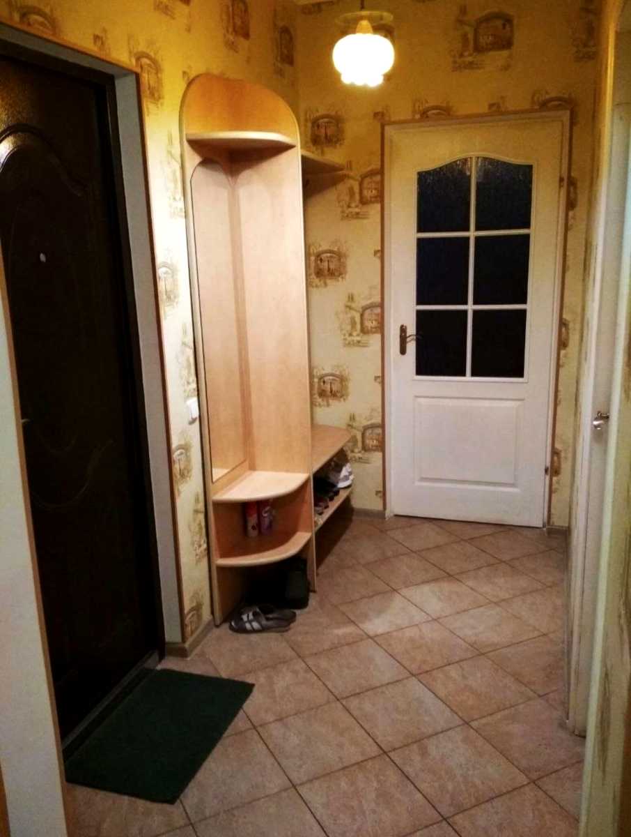 1880423870401725