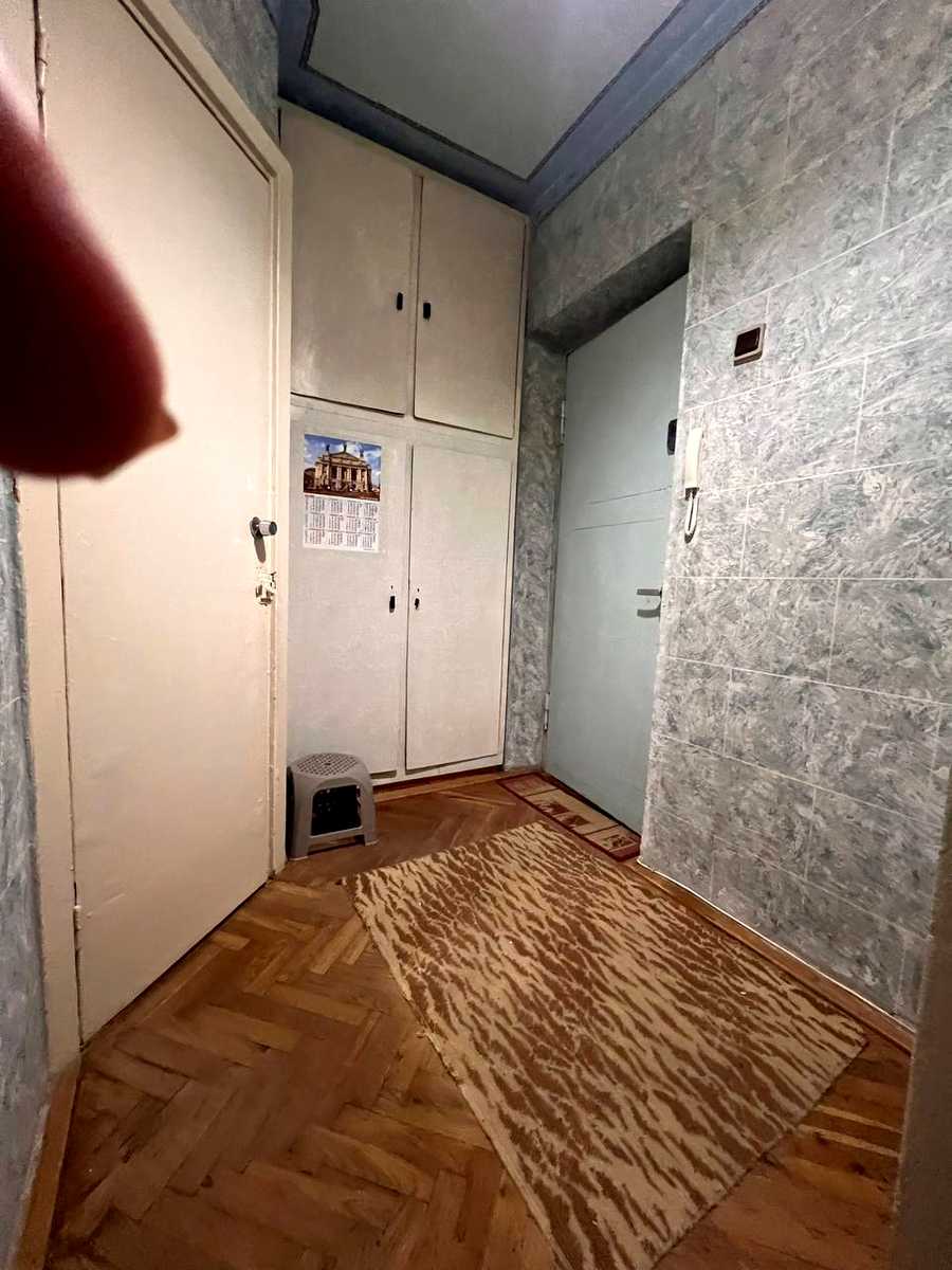 1880460621873817