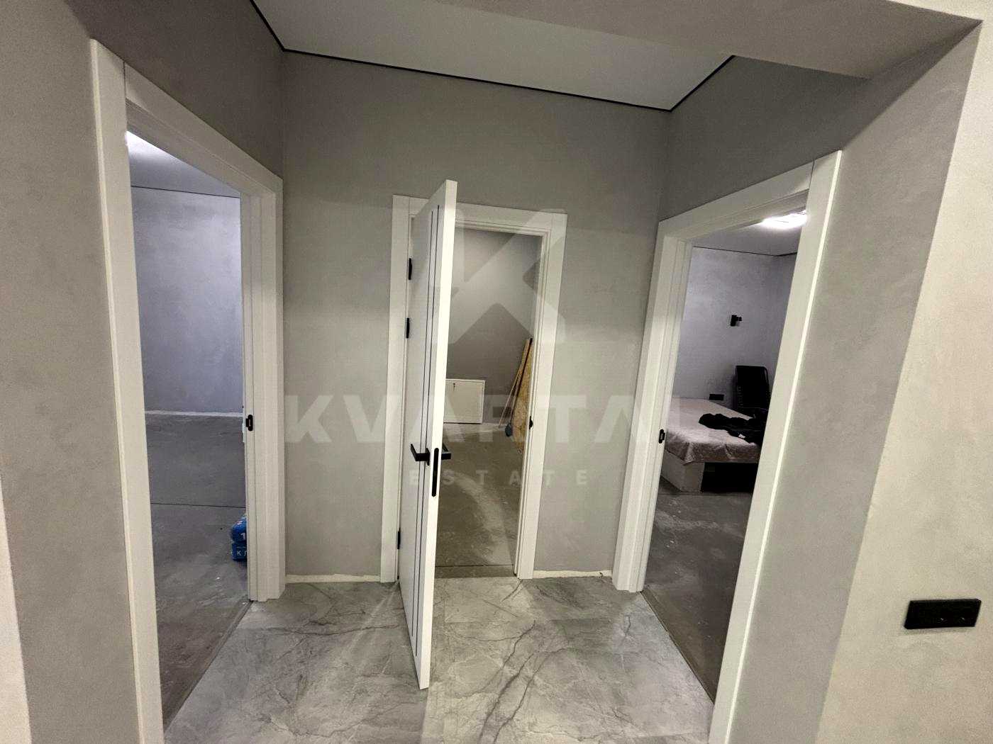 1880461185729394