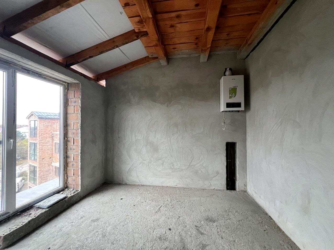 1880463353341035