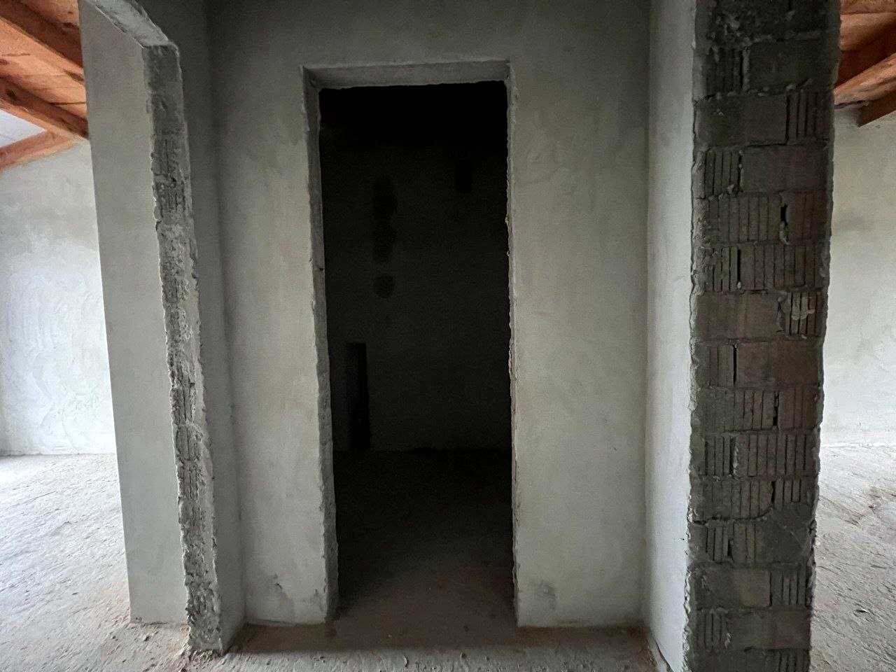 1880463353359678