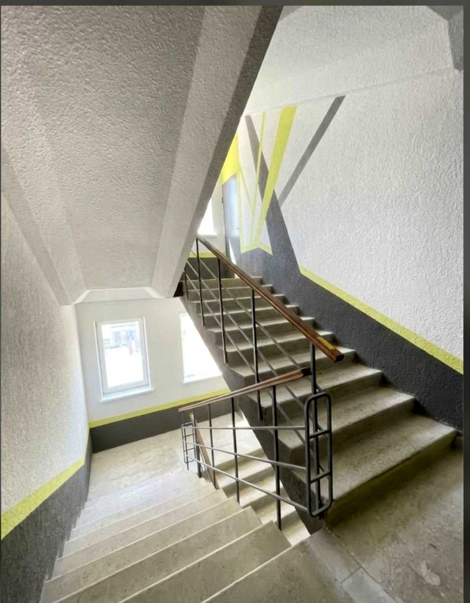 1880465310430865