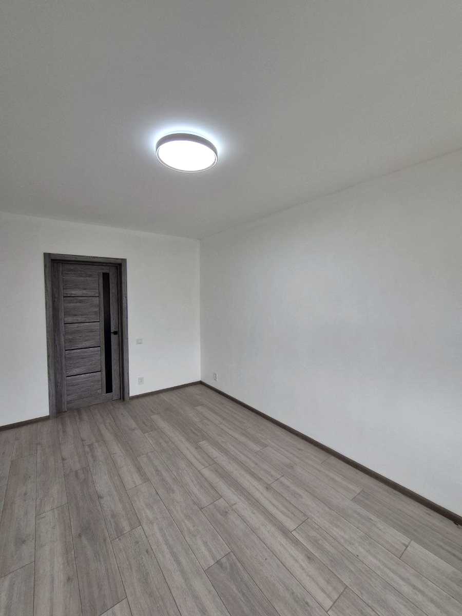 1880465379620612