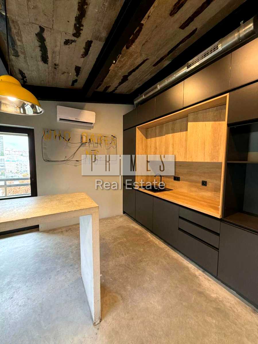 1880467608766513