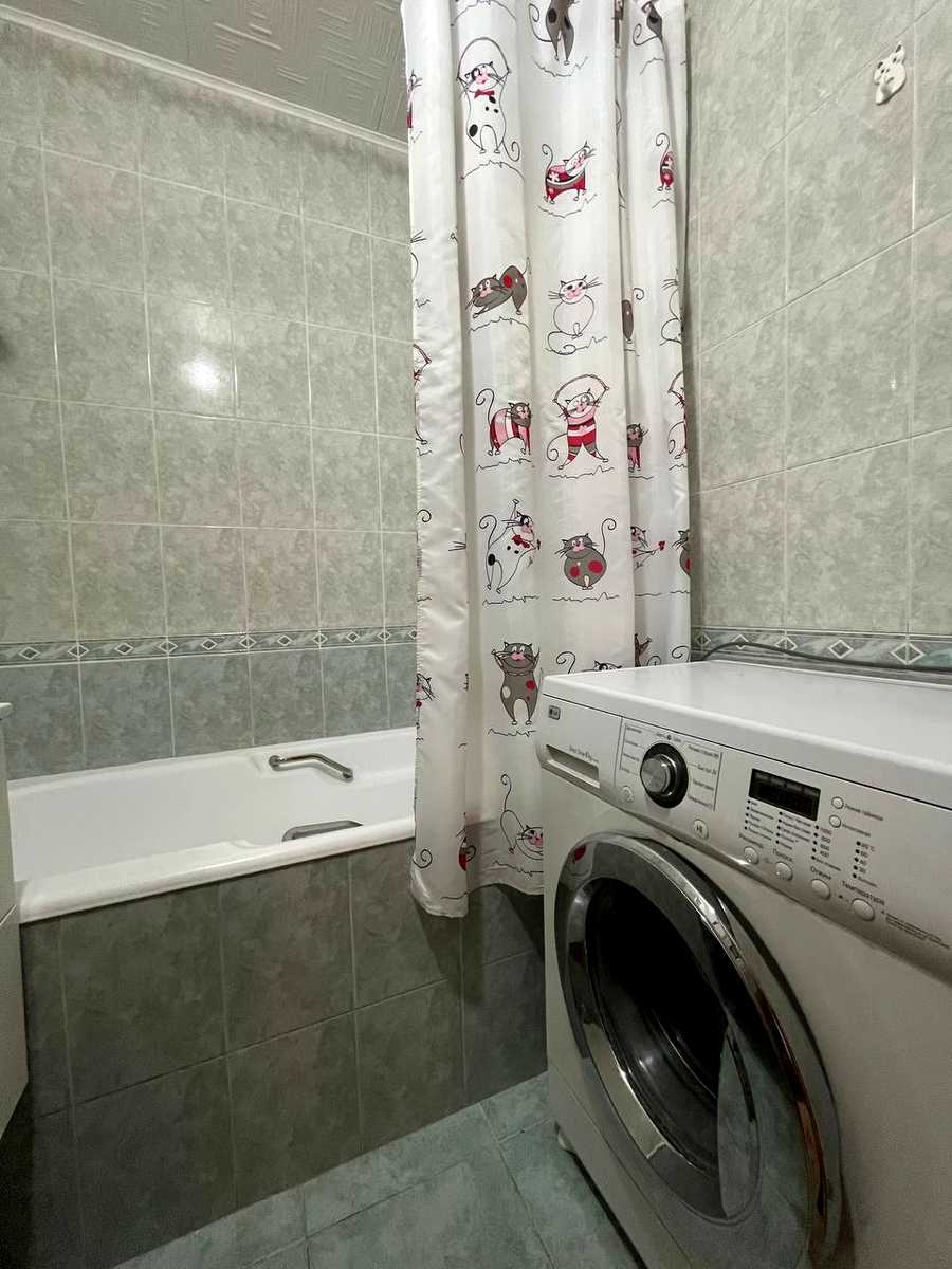 1880467739252890