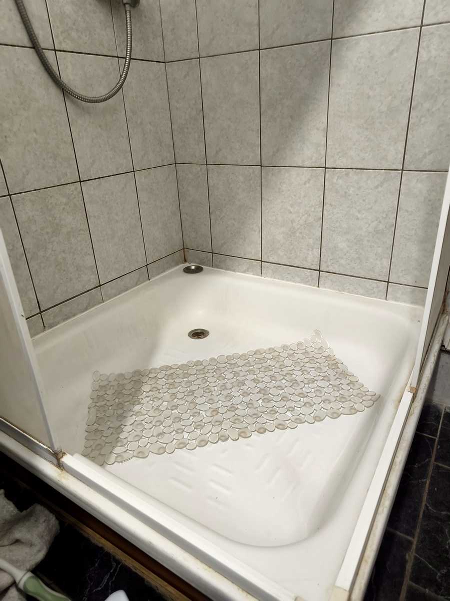 1880468785200340
