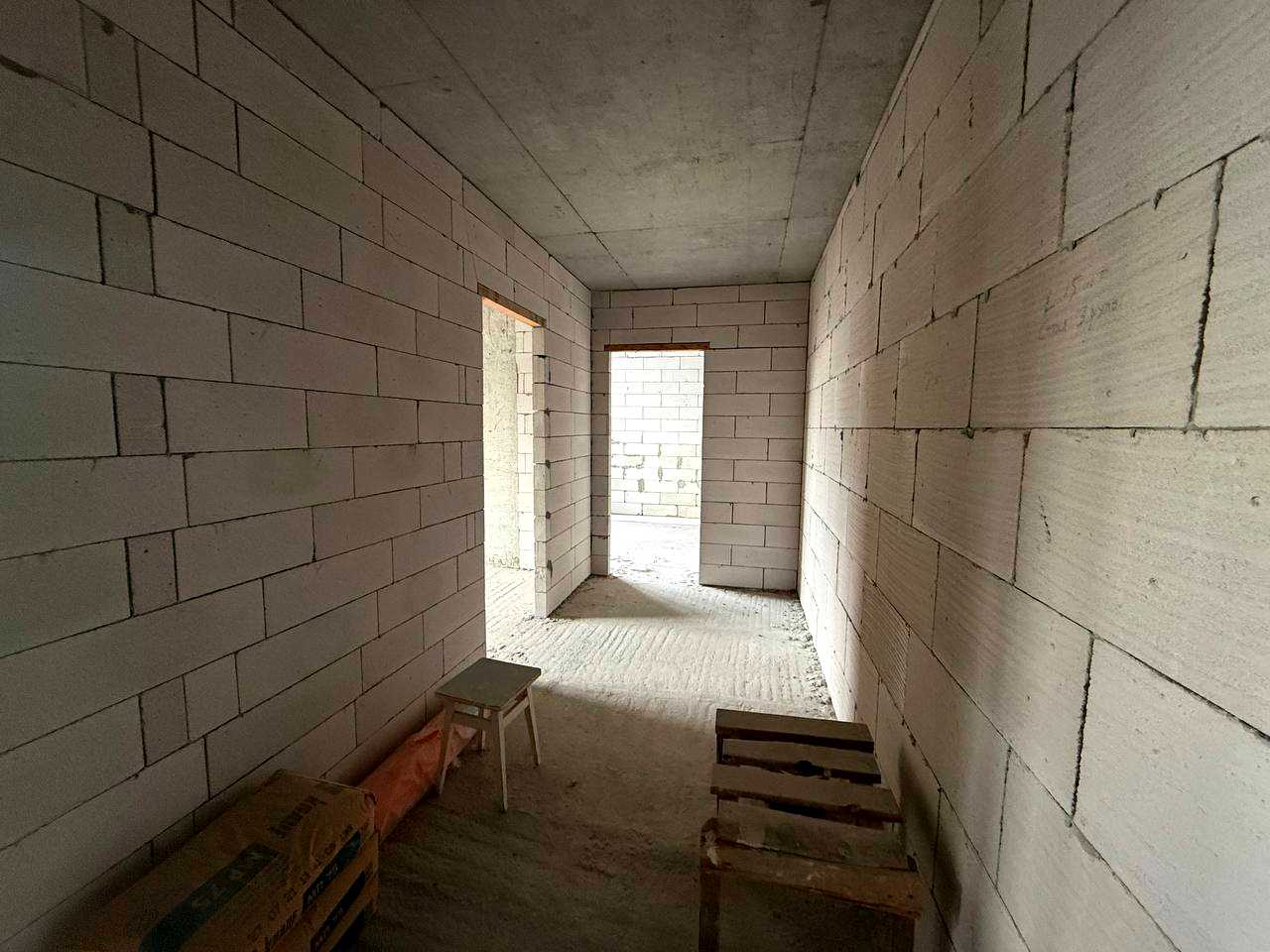 1880470462677348
