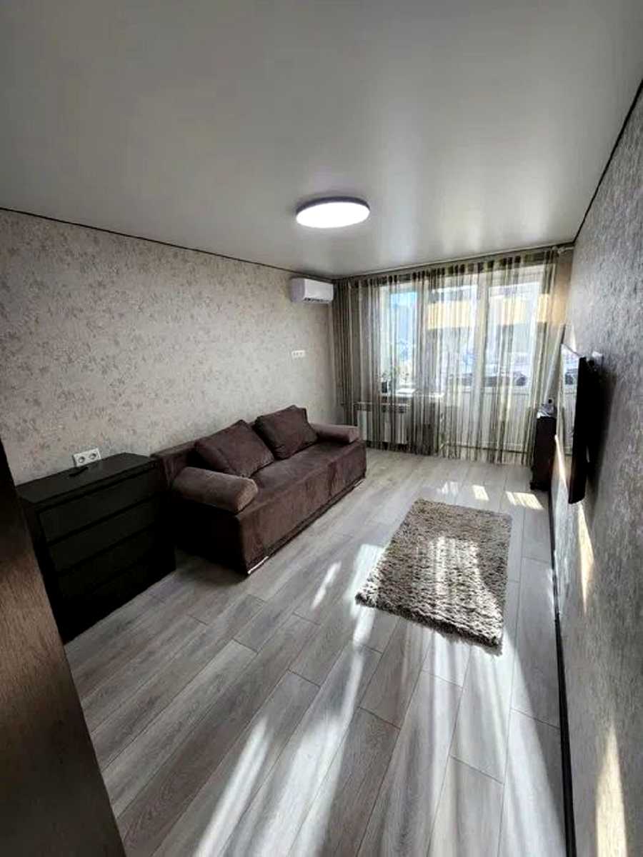 1880472019133743