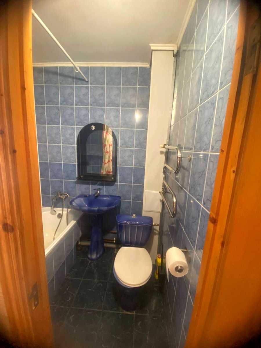 1880472317434875