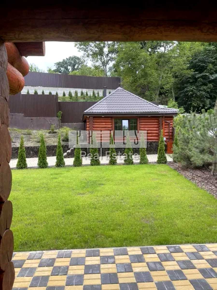 1880473660300637