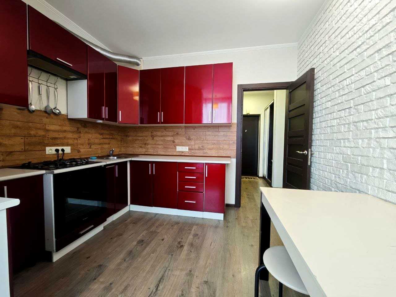1880474959680786