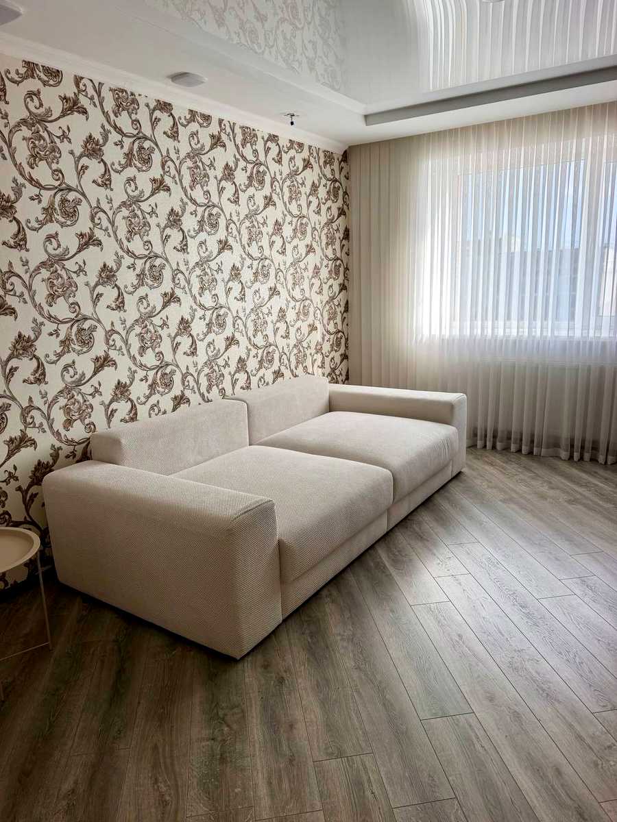 1880475782502953