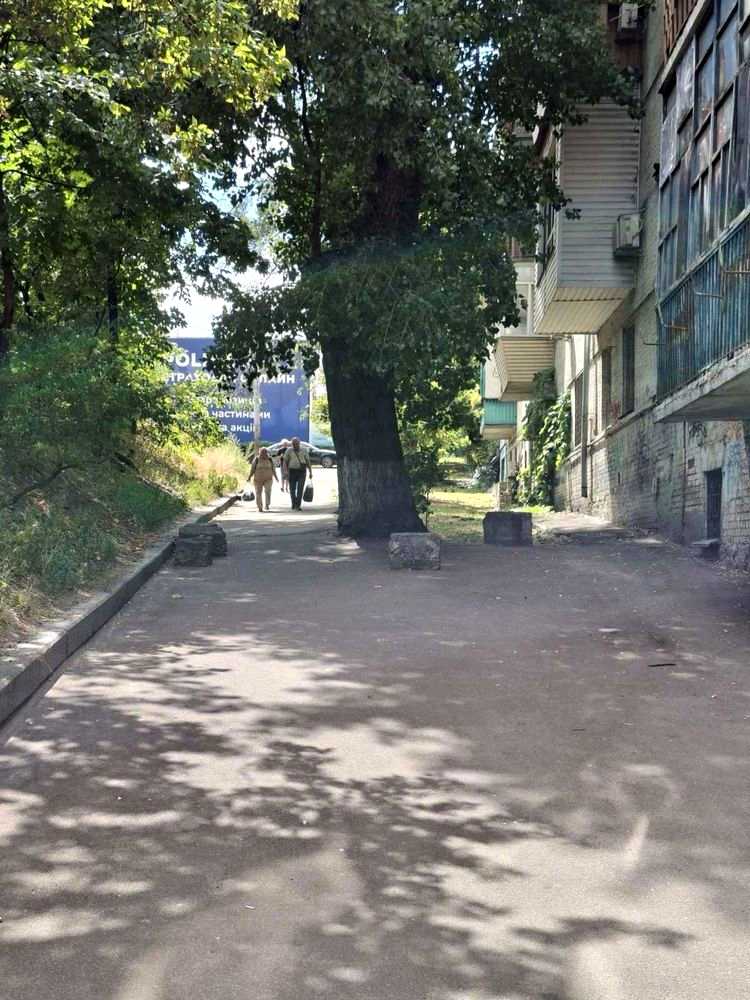 1880476689387997