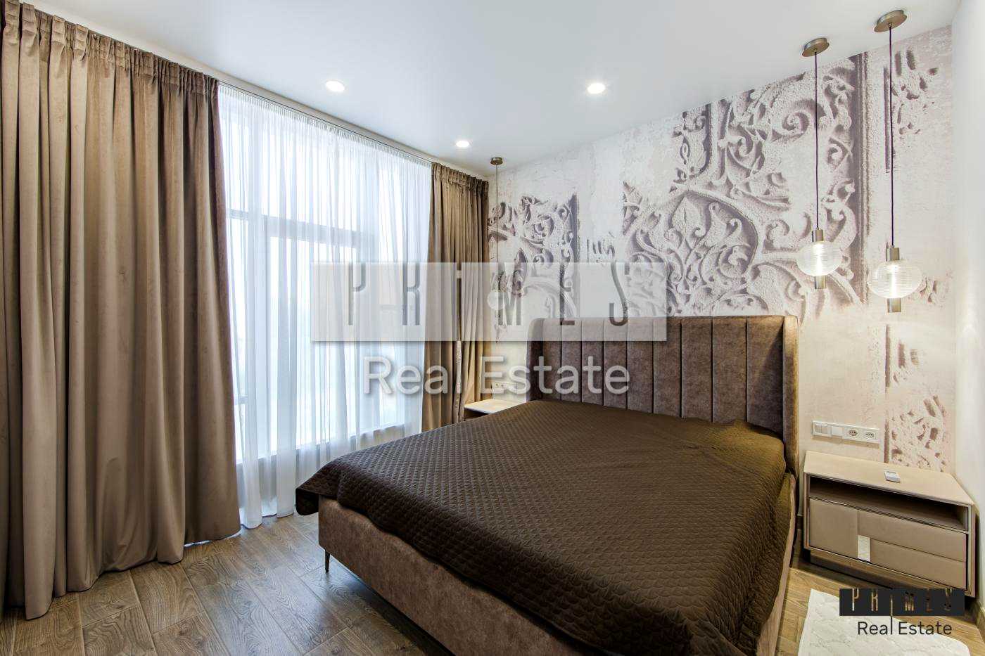 1880476905430082