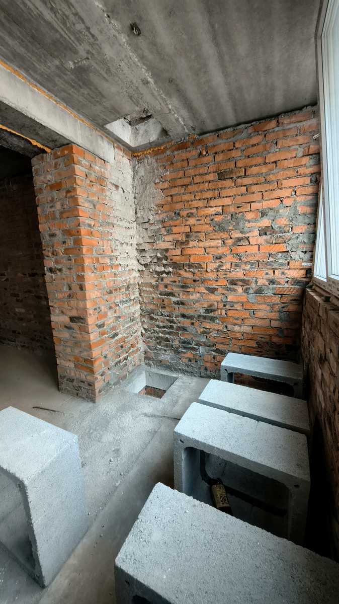 1880477419350098