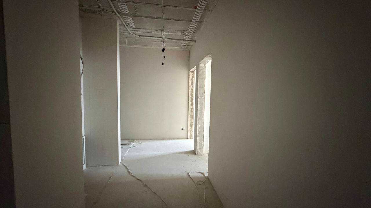 1880477797722918