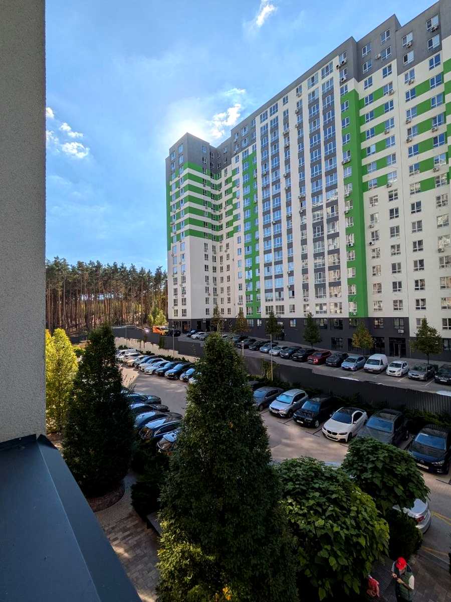 1880478607331231