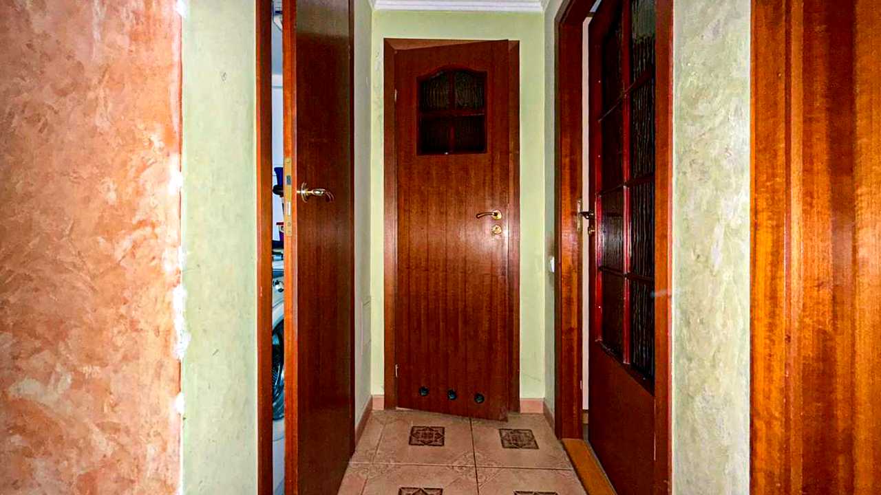 1880481501323676