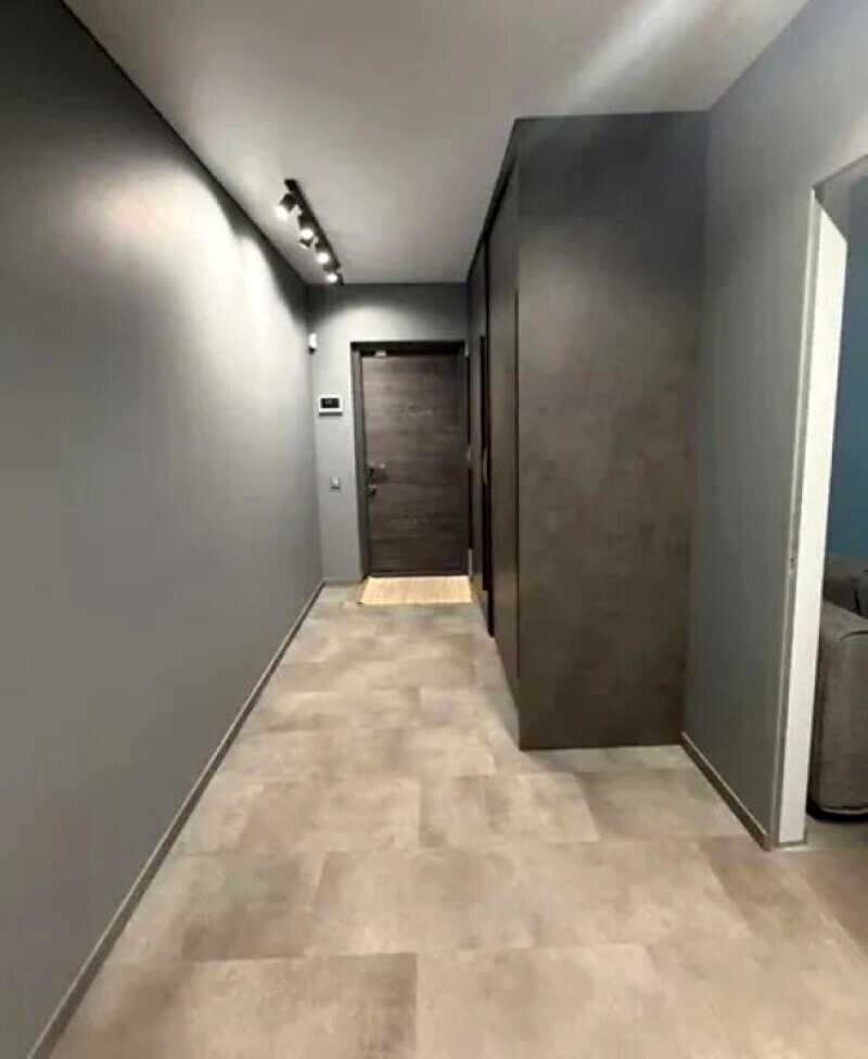 1880482483170373
