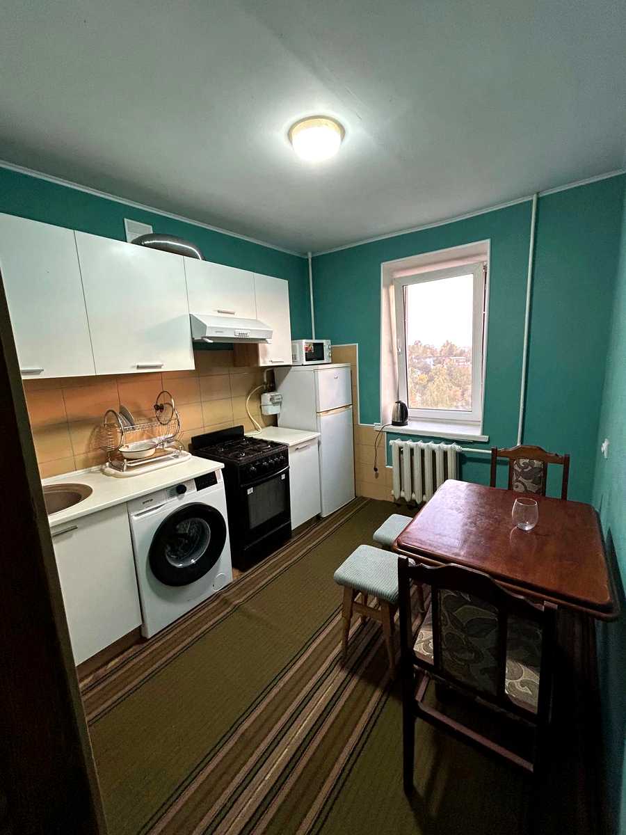 1880482488218437