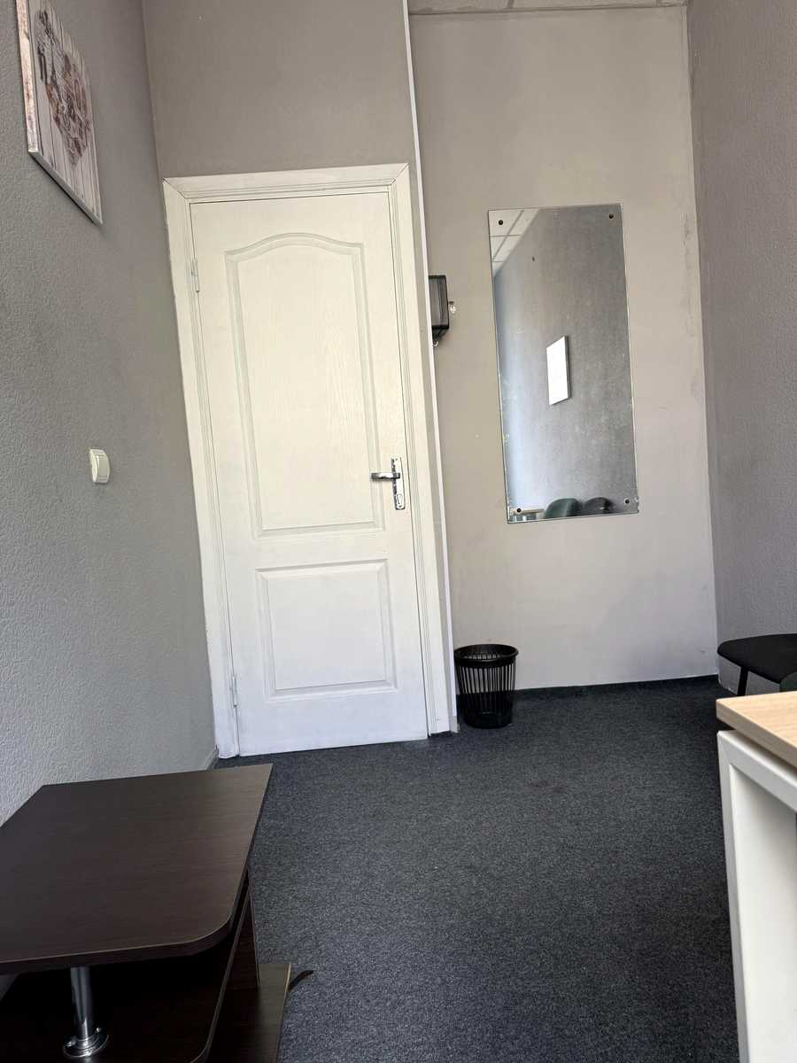 1880489880582457