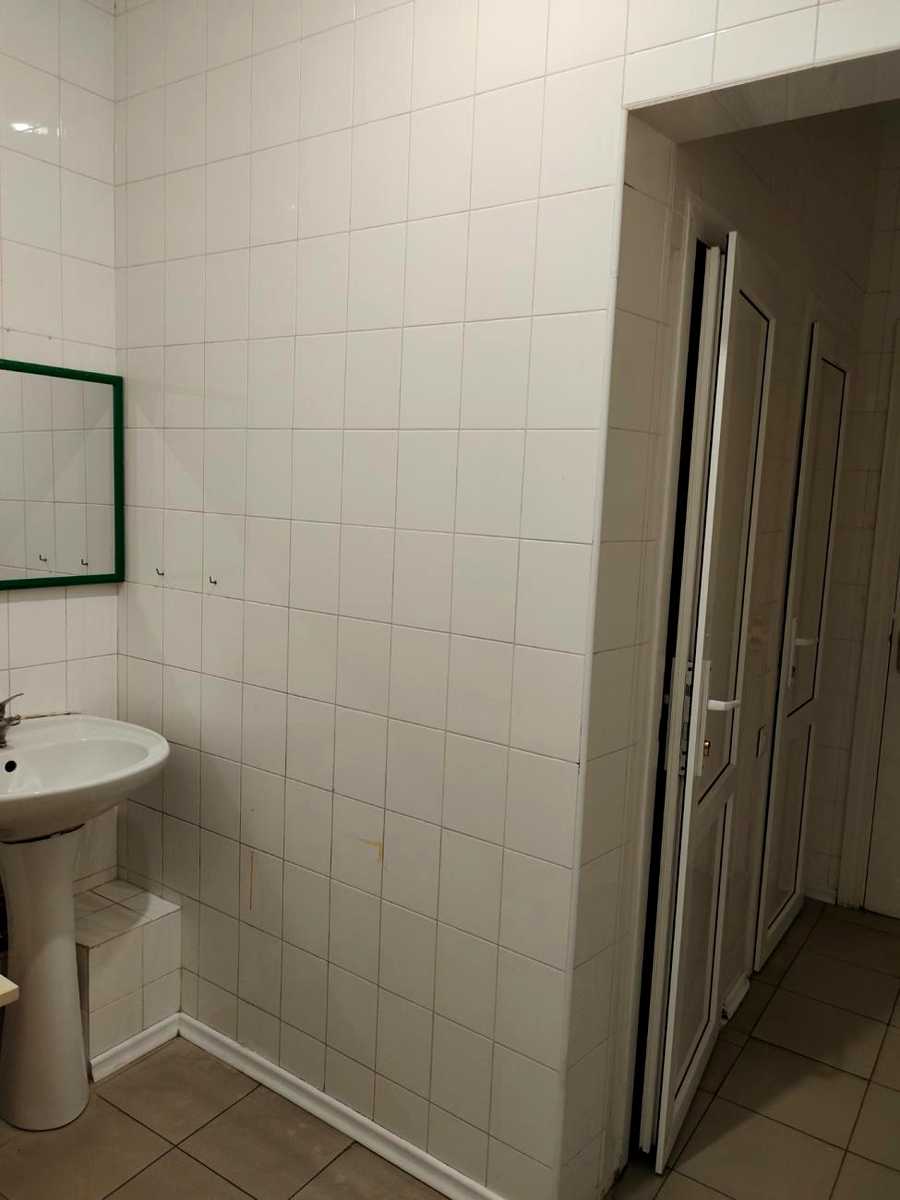 1880490846232393