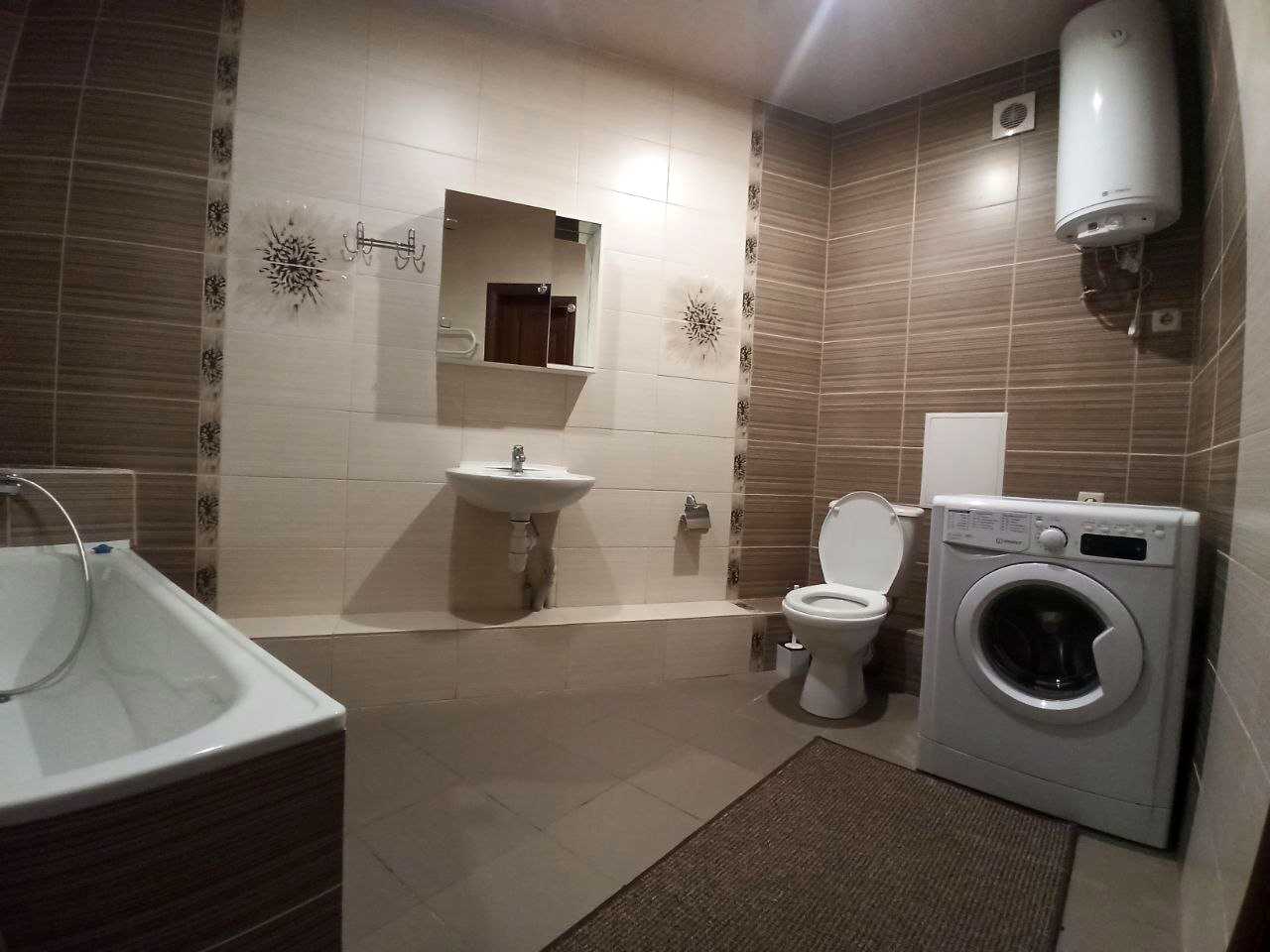 1880491306523938