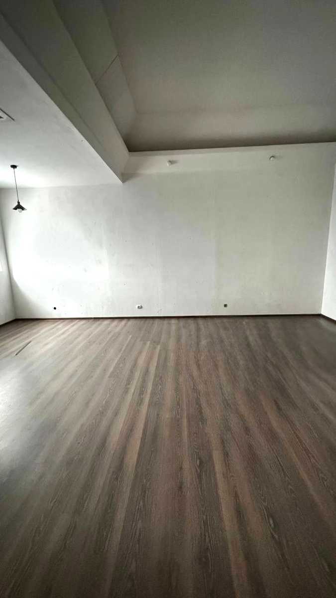 1880495974394243