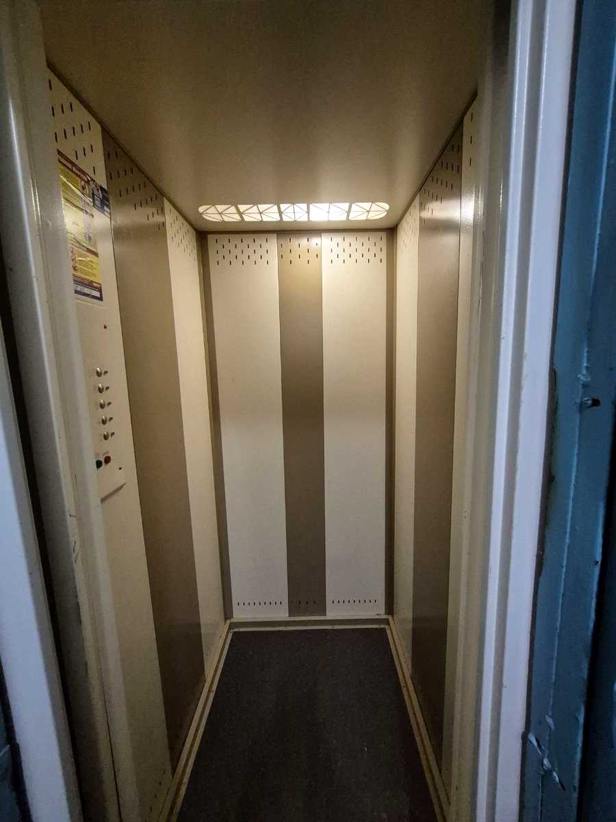 1880498476245749