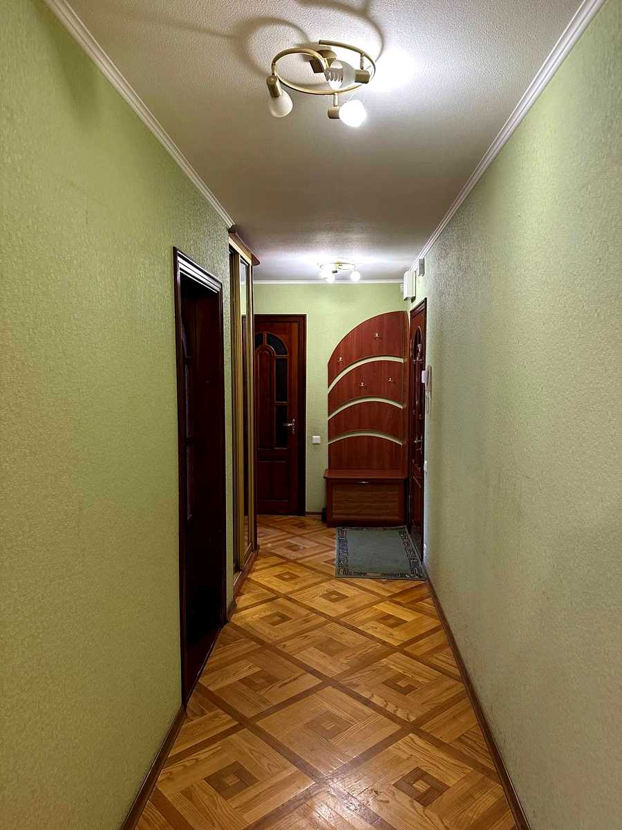 1880500768344651